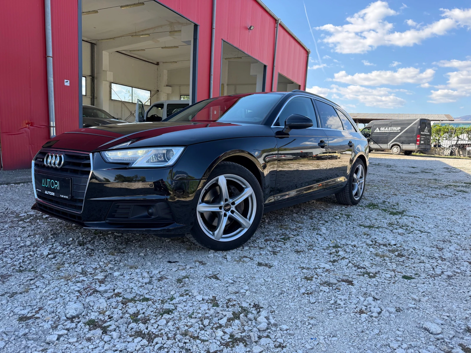 Audi A4 QUATTRO 2.0TDI FULL, снимка 2 - Автомобили и джипове - 56295564