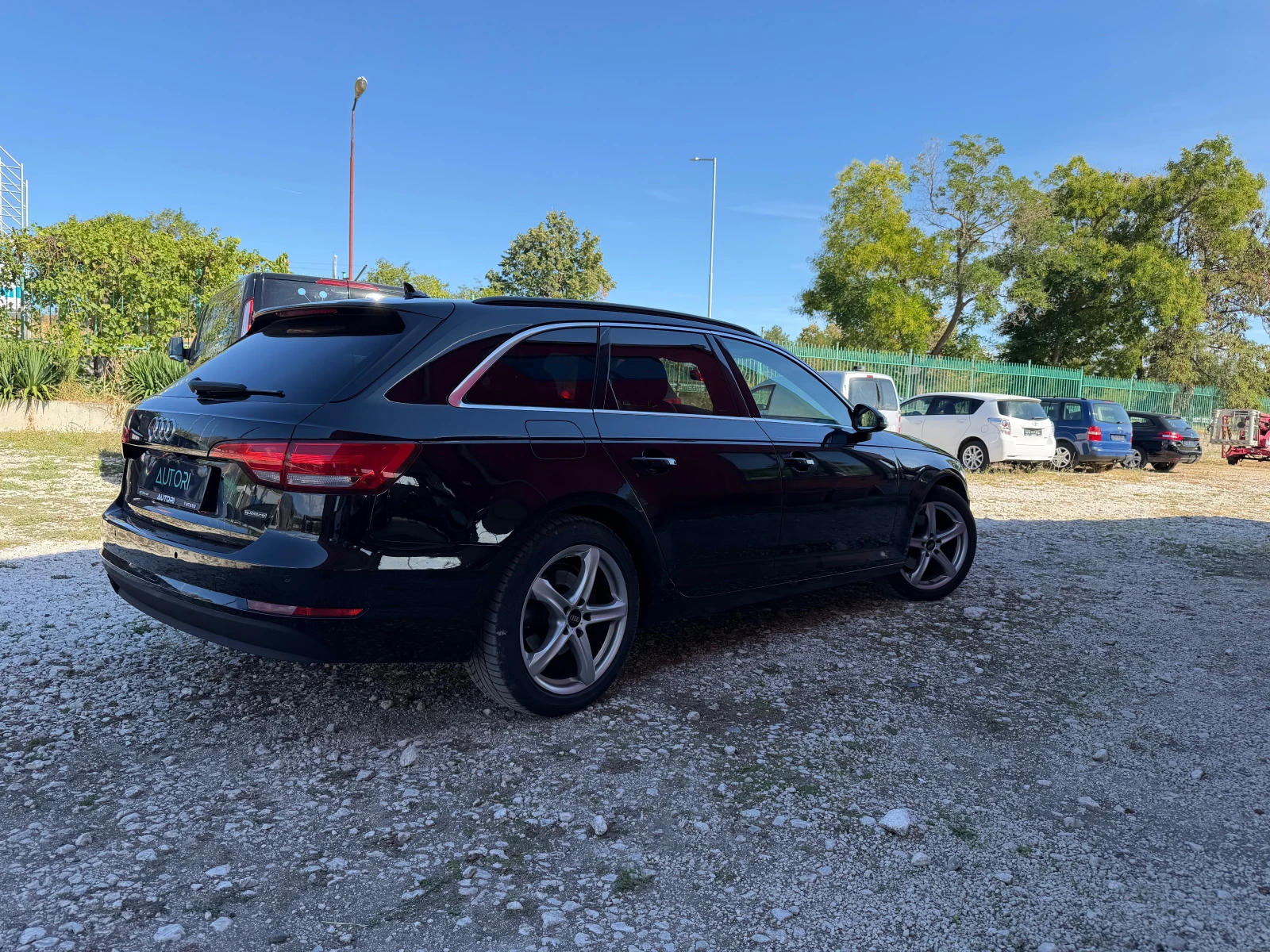 Audi A4 QUATTRO 2.0TDI FULL, снимка 5 - Автомобили и джипове - 56295564