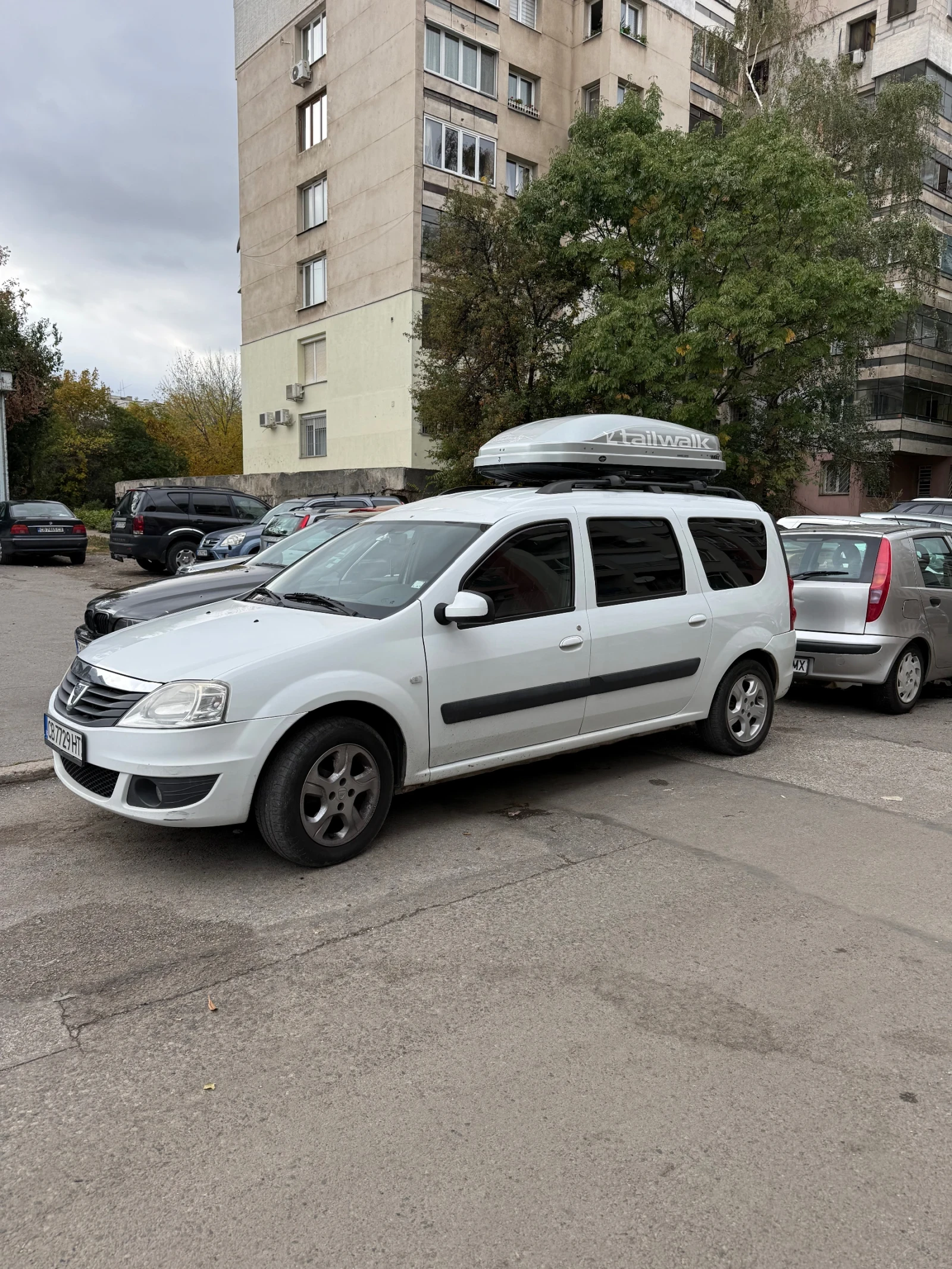 Dacia Logan, снимка 3 - Автомобили и джипове - 56553697