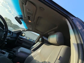 Toyota Sequoia PLATINUM 5.7 Обдух* JBL* Kожа* Подгрев* Дистроник* - 31500 лв. - 31749812 | Car24.bg