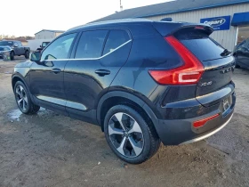 Volvo XC40 2l Plus, снимка 2