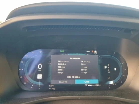 Volvo XC40 2l Plus, снимка 9