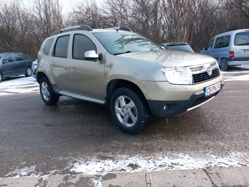 Dacia Duster 1.5 DCI, снимка 3 - Автомобили и джипове - 53088059