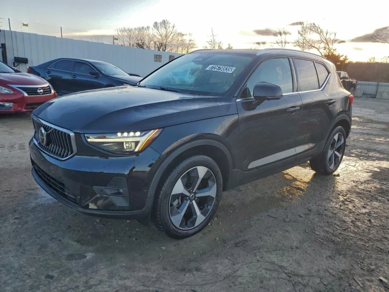 Volvo XC40 2l Plus