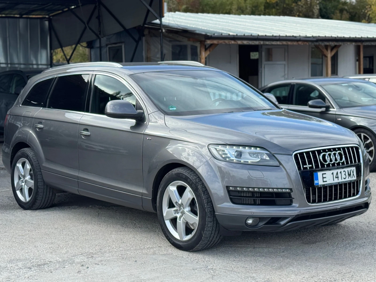 Audi Q7 S LINE/4.2 DISEL/ FACELIFT/7 МЕСТА/3xTV/BOSE/FULL - изображение 3