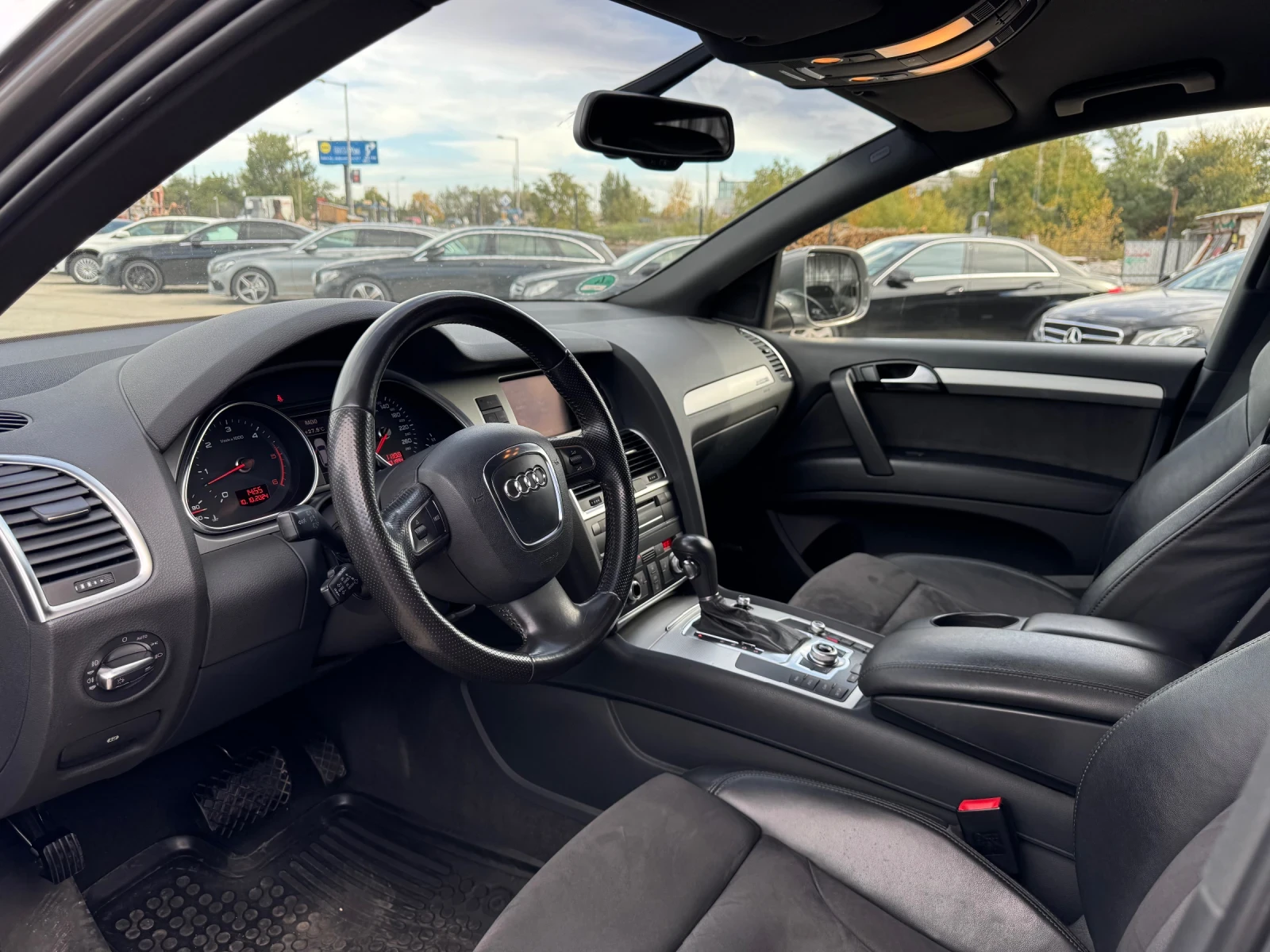 Audi Q7 S LINE/4.2 DISEL/ FACELIFT/7 МЕСТА/3xTV/BOSE/FULL - изображение 8