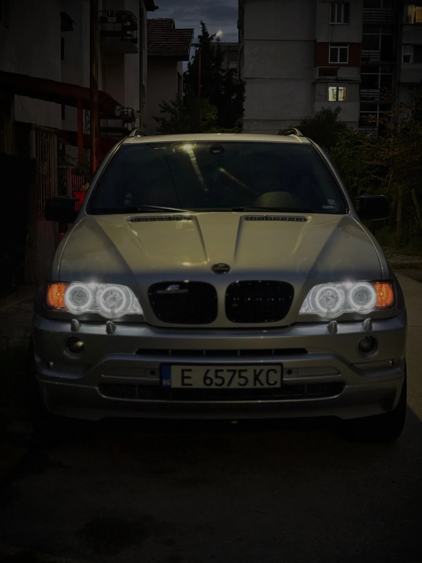 BMW X5  - изображение 8