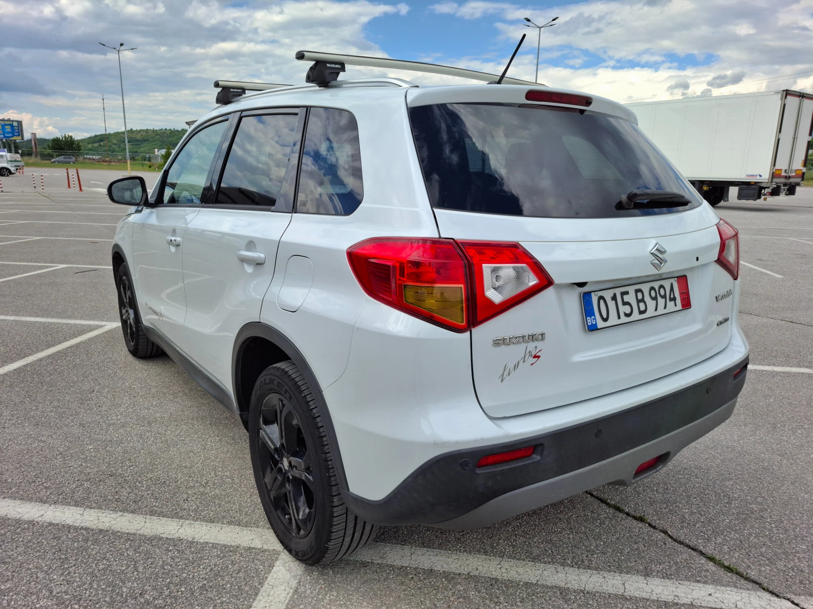 Suzuki Vitara 1.4 S 4x4* АВТОМАТИК* CAMERA* KEYLESS* ALLGrip - изображение 3