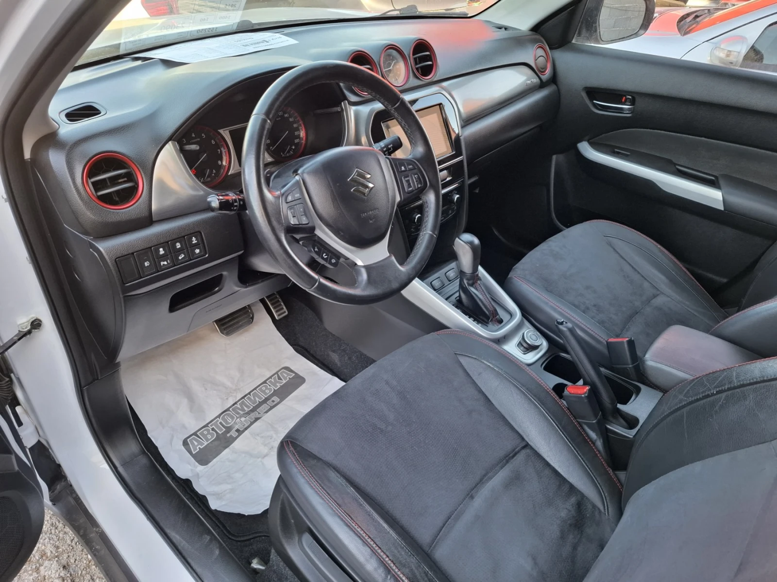 Suzuki Vitara 1.4 S 4x4* АВТОМАТИК* CAMERA* KEYLESS* ALLGrip - изображение 5