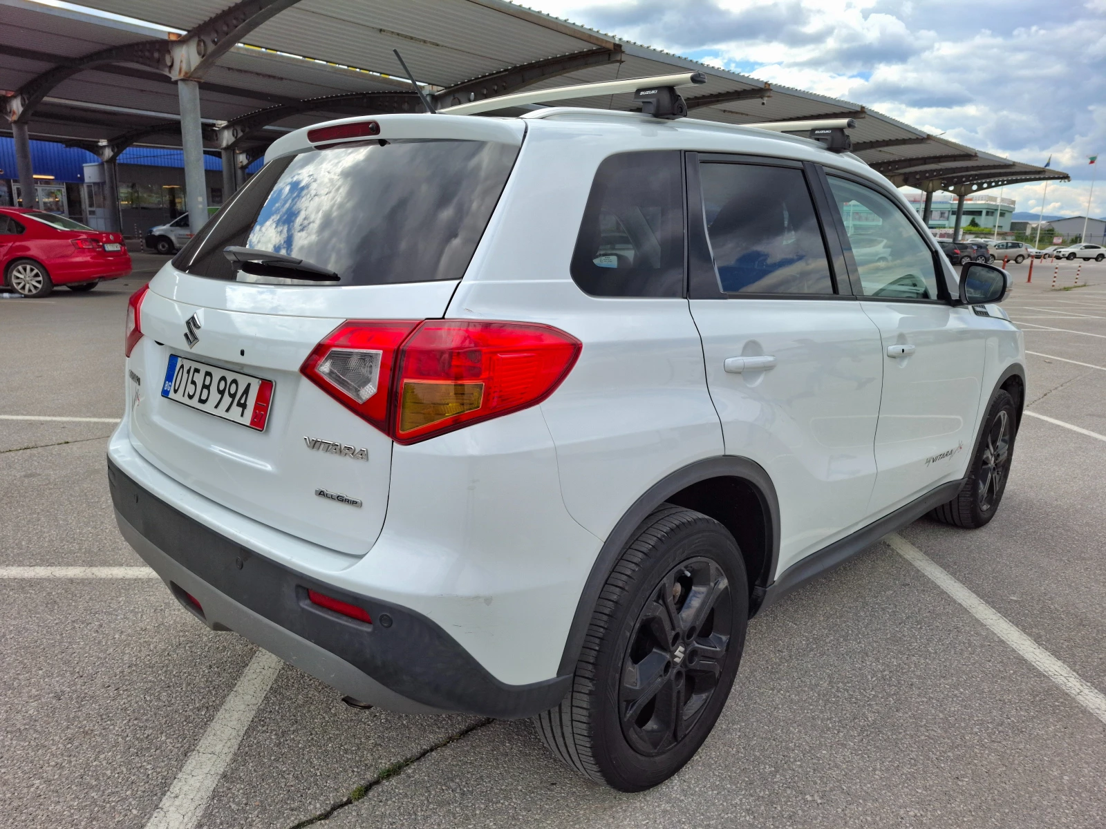 Suzuki Vitara 1.4 S 4x4* АВТОМАТИК* CAMERA* KEYLESS* ALLGrip - изображение 2