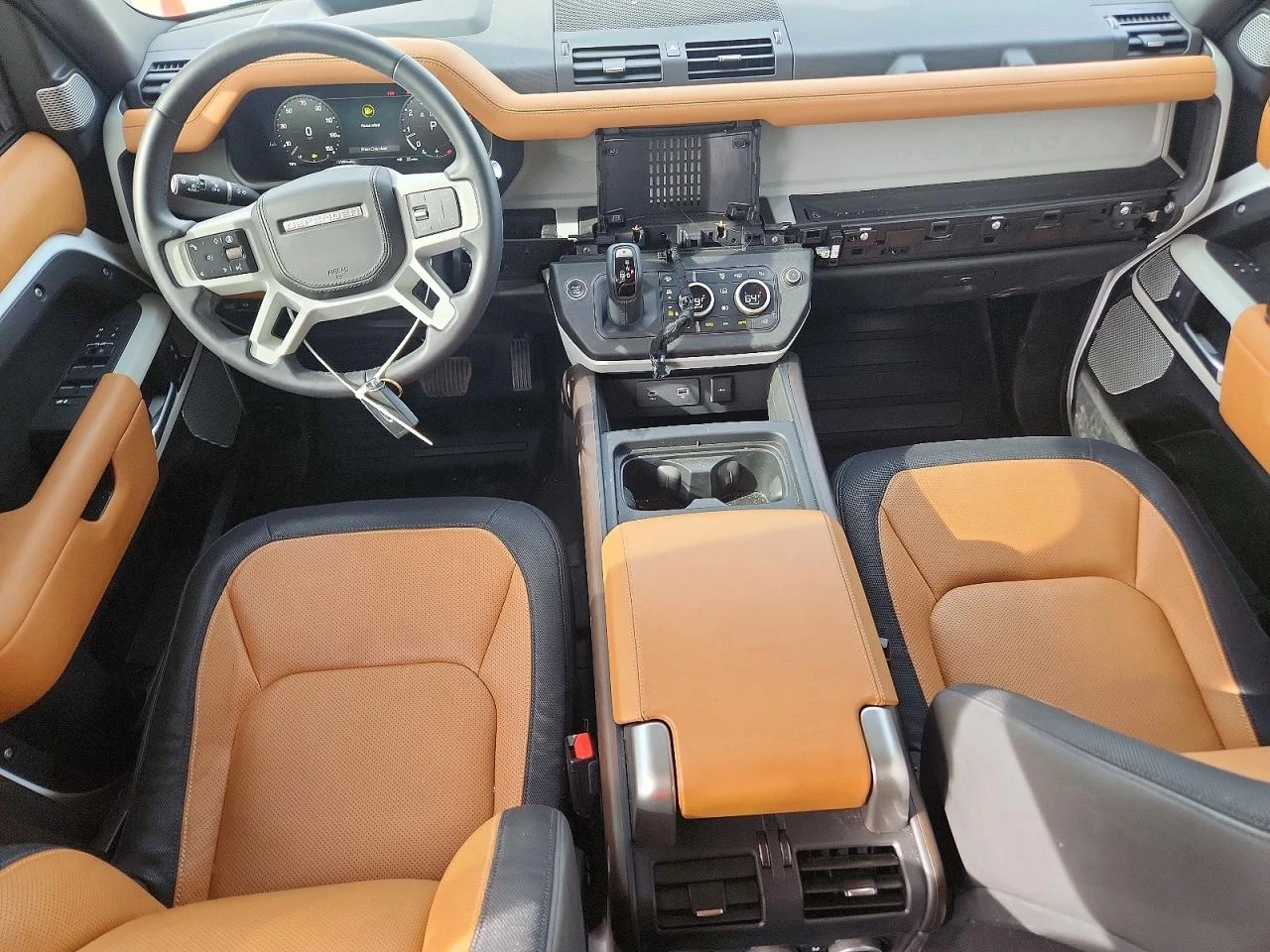 Land Rover Defender 130 X-DYNAMIC SE - изображение 8