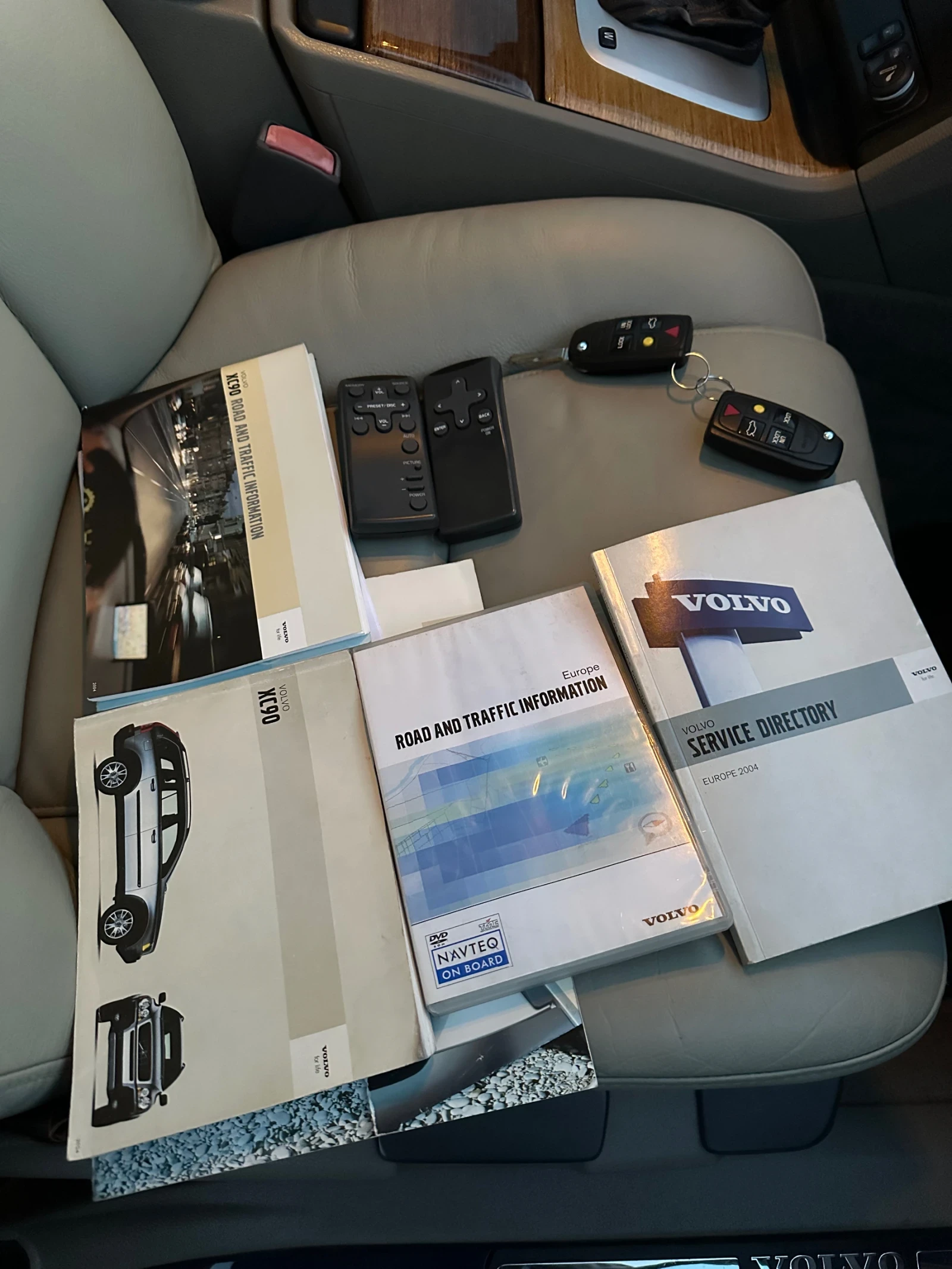 Volvo Xc90 Xc90 2.5Т - Автомат - 4х4, снимка 15 - Автомобили и джипове - 53830470