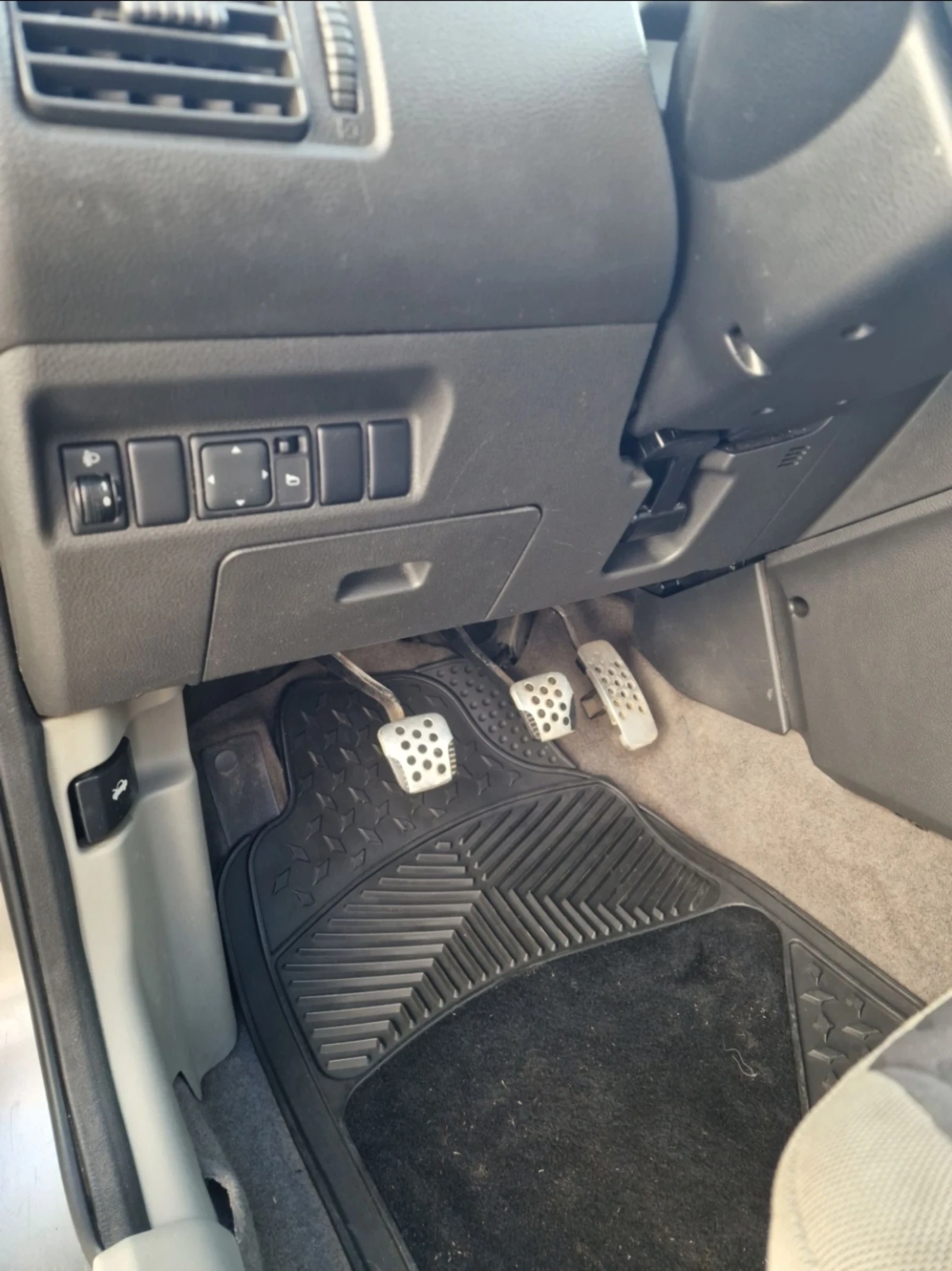 Nissan X-trail, снимка 7 - Автомобили и джипове - 53917406