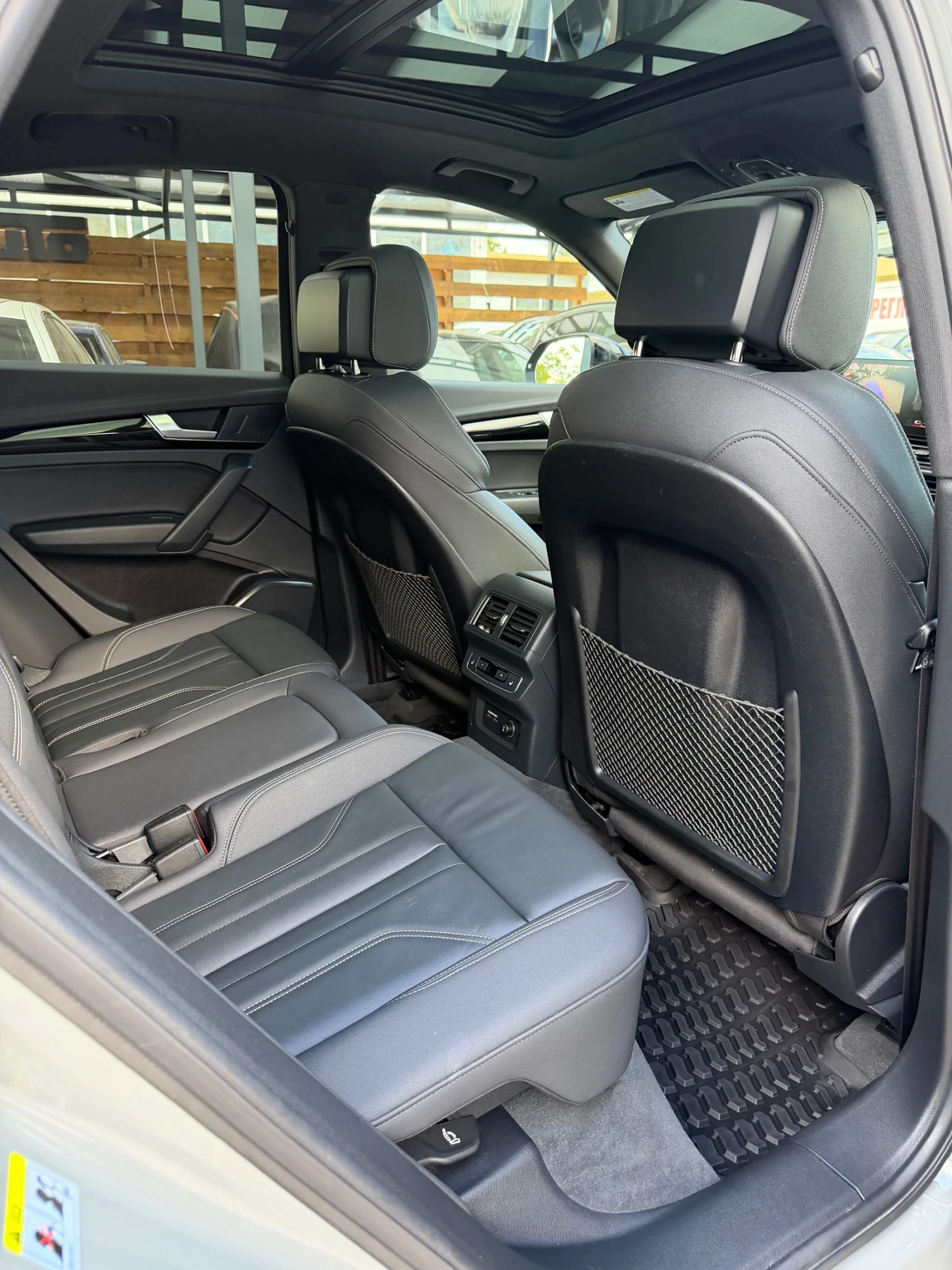 Audi Q5 2.0TFSI Technik S-Line SportBack Coupe BlackOptics, снимка 10 - Автомобили и джипове - 54568530