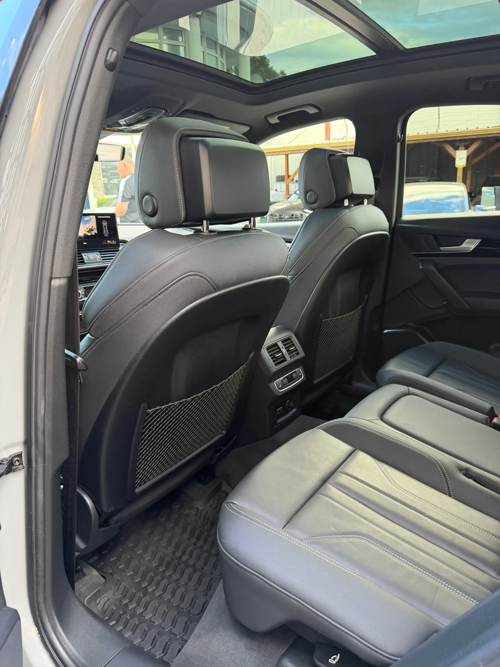Audi Q5 2.0TFSI Technik S-Line SportBack Coupe BlackOptics, снимка 9 - Автомобили и джипове - 54568530