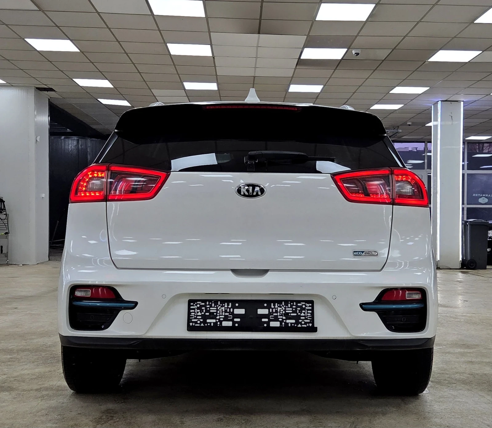 Kia Niro 64KWh/SOH100%, снимка 5 - Автомобили и джипове - 54877092
