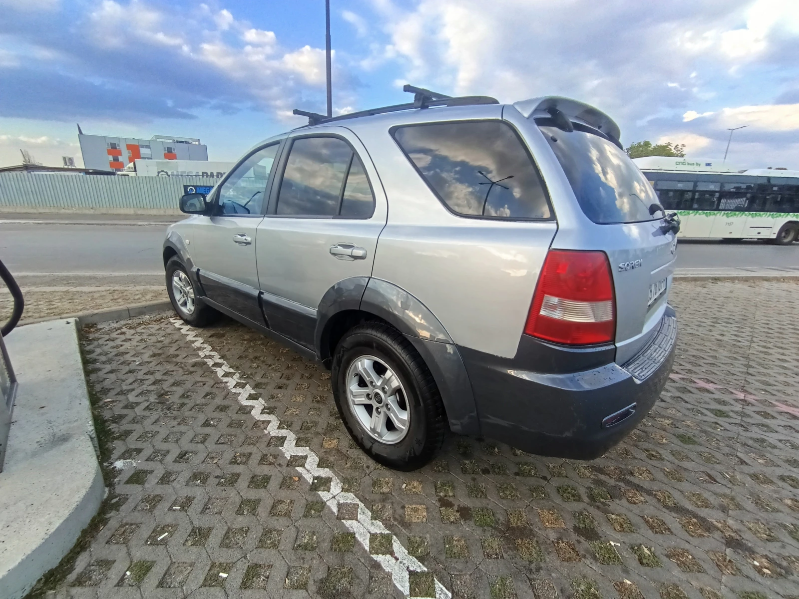 Kia Sorento EX, снимка 3 - Автомобили и джипове - 55839063
