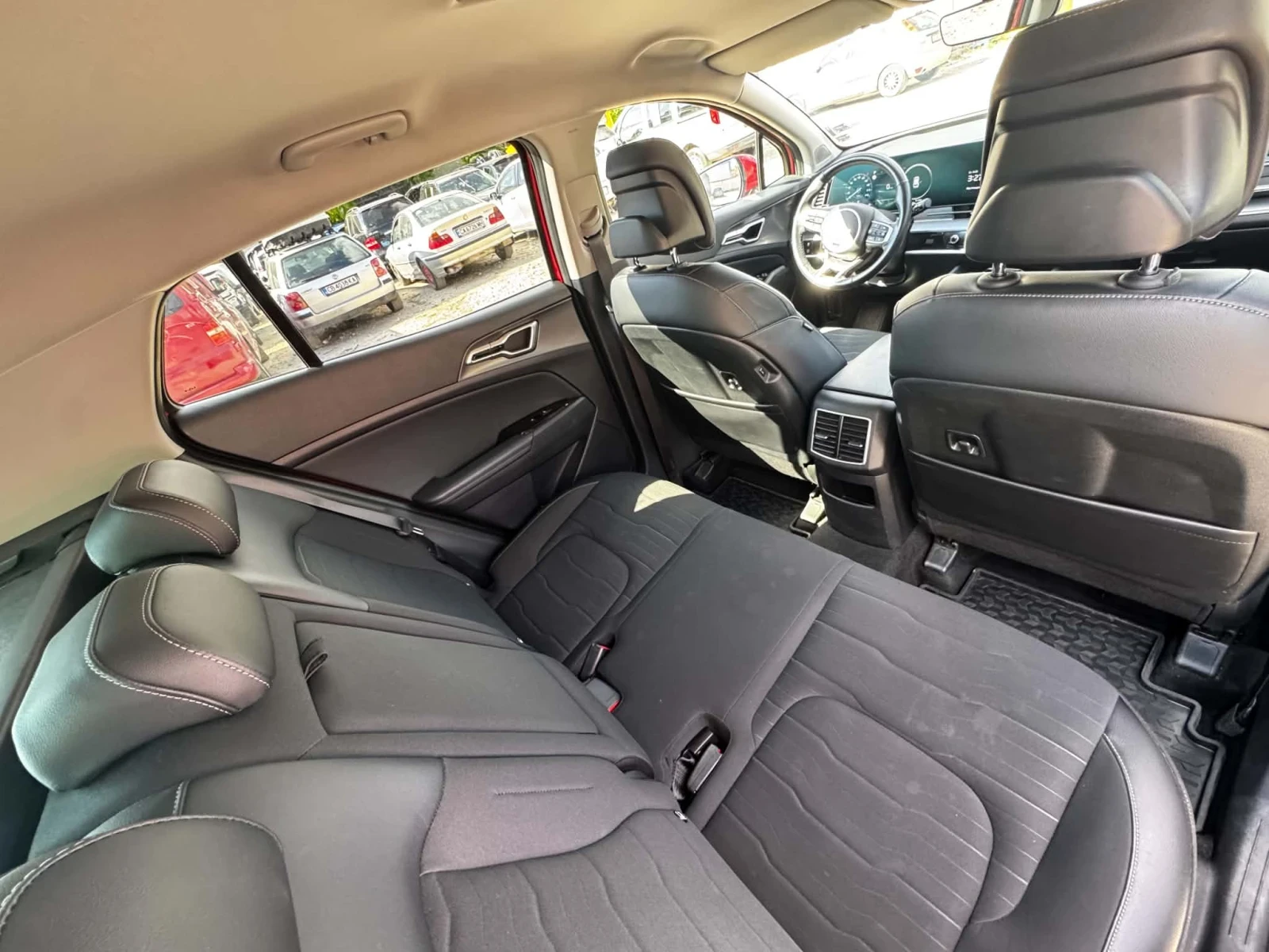 Kia Sportage, снимка 2 - Автомобили и джипове - 56124668