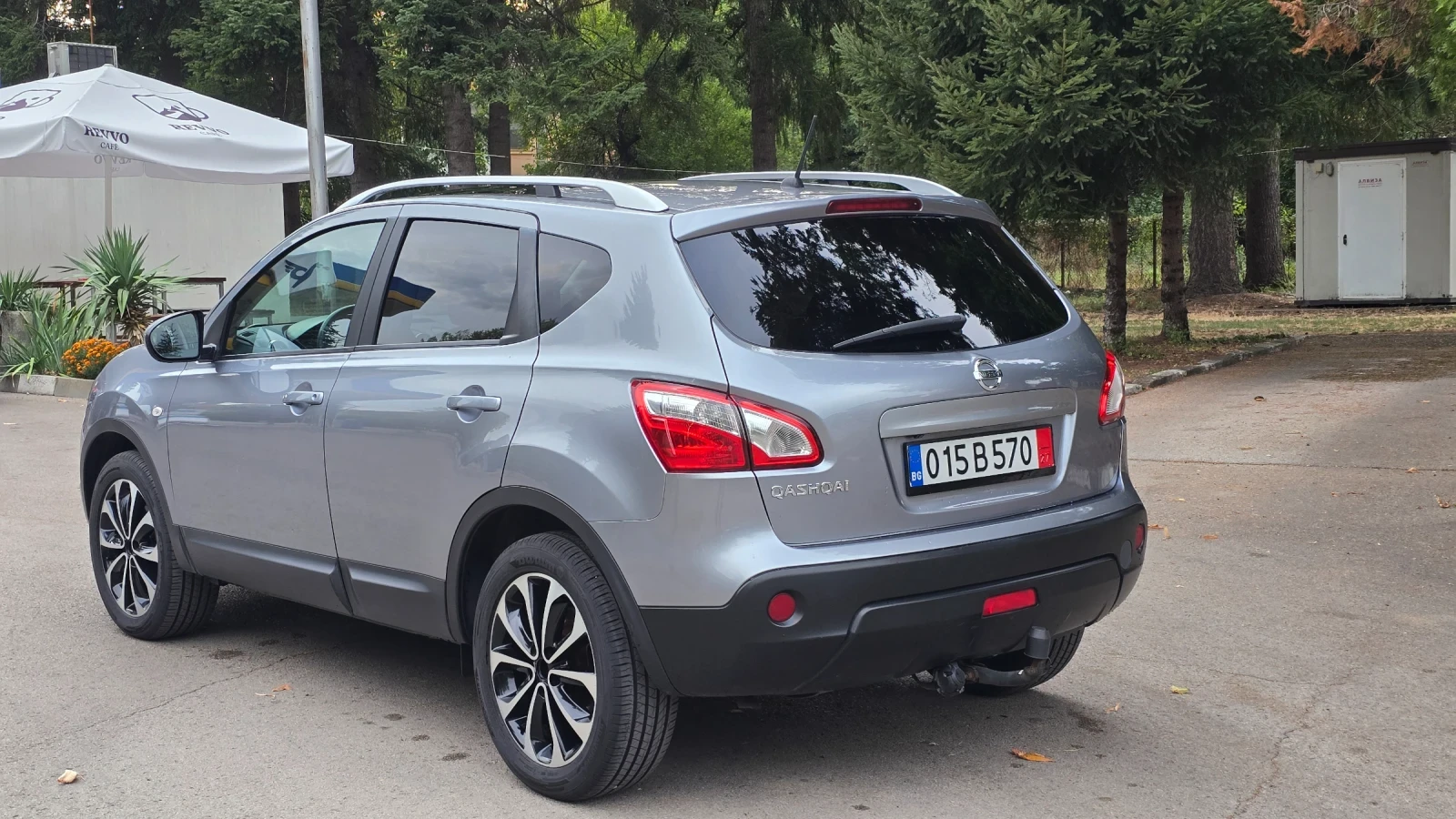 Nissan Qashqai 2.0i 4X4 ШВЕЙЦАРИЯ , снимка 7 - Автомобили и джипове - 56334665
