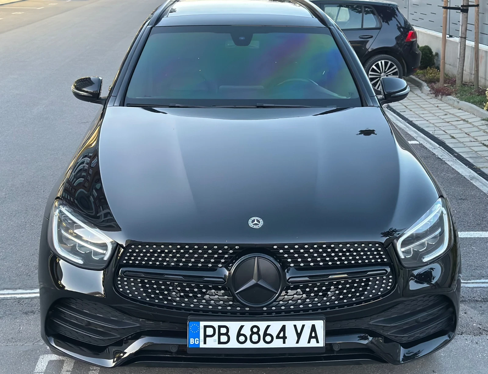 Mercedes-Benz GLC 300 AMG / DISTRONIC / PANORAMA / CARPLAY / MEMORY | Mobile.bg � ����������� 2