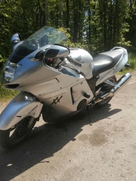 Обява за продажба на Honda Cbr 1100 SUPER BLACKBIRD ~6 500 лв. - изображение 1