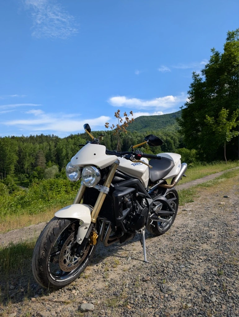 Triumph Street Triple 675