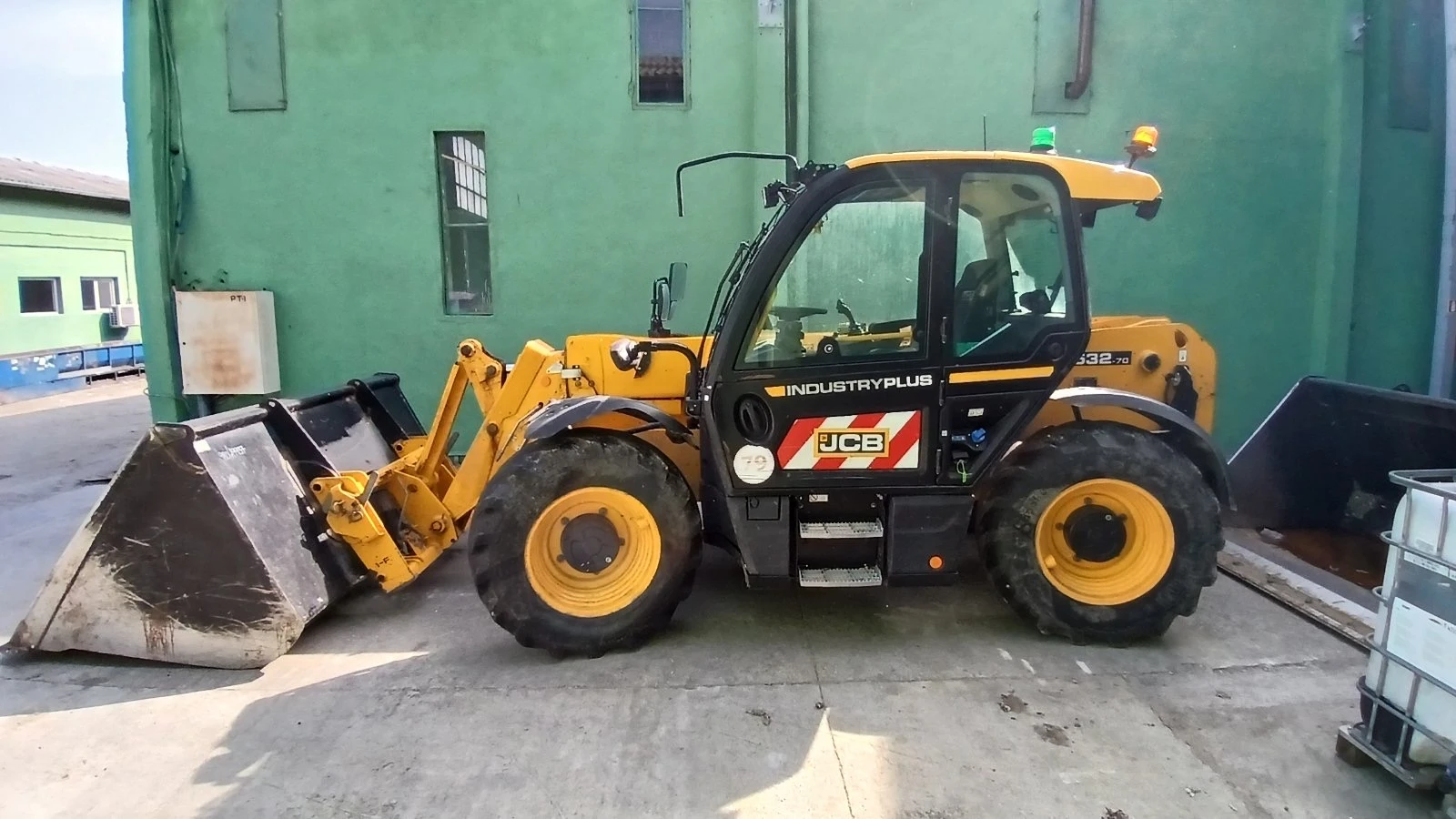 Телескопични товарачи JCB 532-70, снимка 5 - Индустриална техника - 54213203