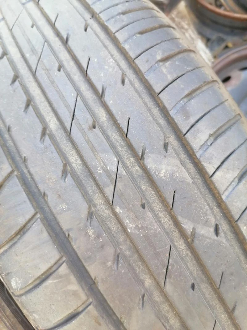 Гуми Летни 205/55R16, снимка 3 - Гуми и джанти - 29600834