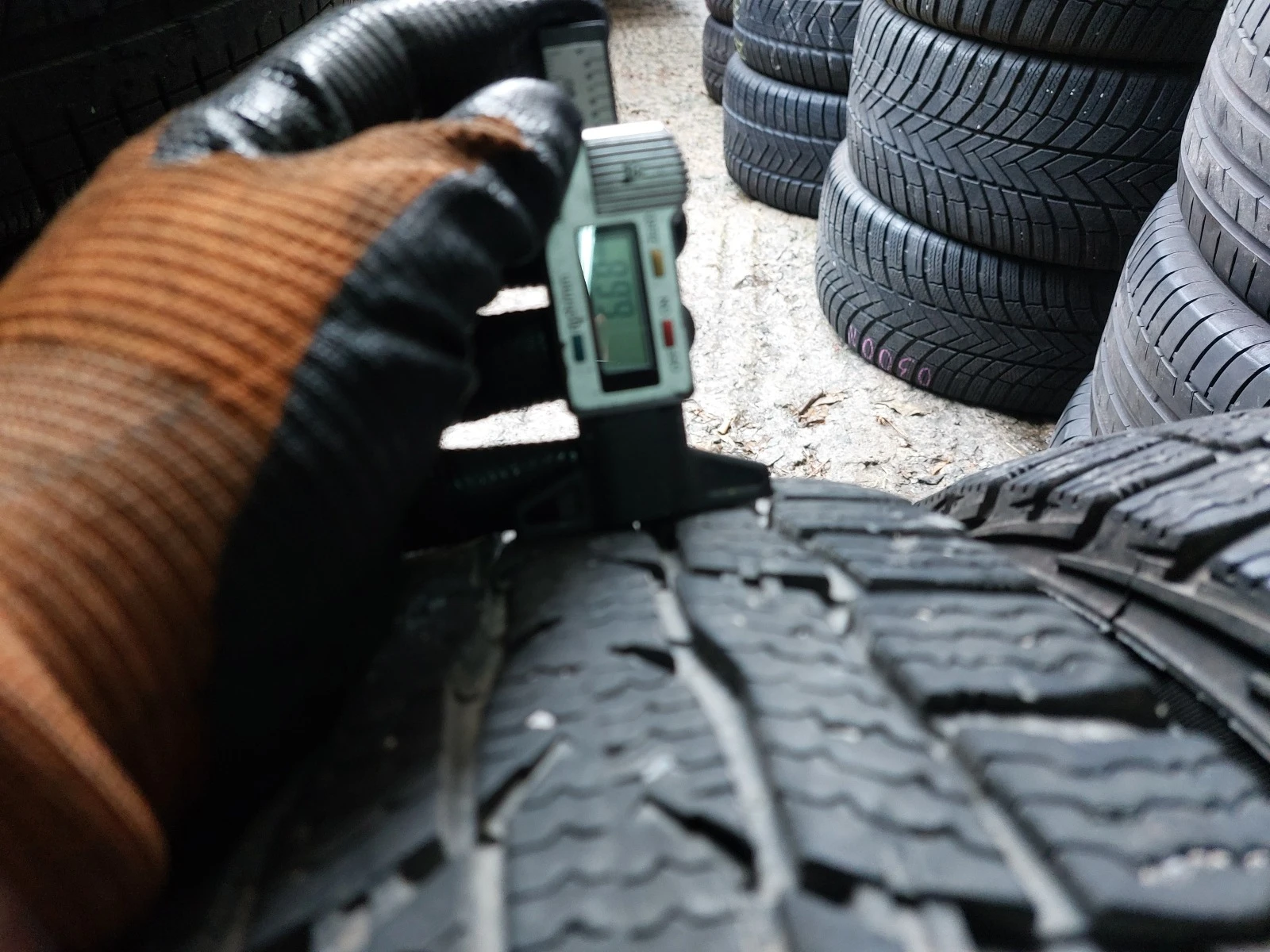  185/75R16 | Mobile.bg   3