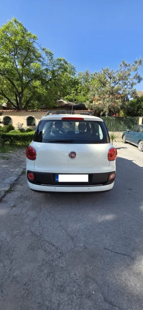 Fiat 500L Living - дълга база, подарък греди и гуми, снимка 3