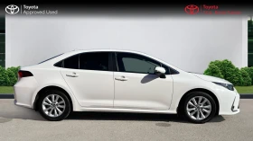 Toyota Corolla Sedan 1.8 Hybrid Executive, снимка 4