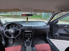 VW Golf - 2440 € / 4772.23 лв. - 87976657 8