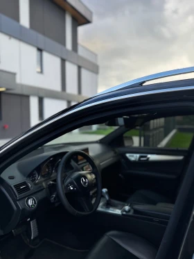 Mercedes-Benz C 320 * AMG PACK* Keyless* Ел.Багажник*  - 5700 € / 11148.23 лв. - 73211061 7
