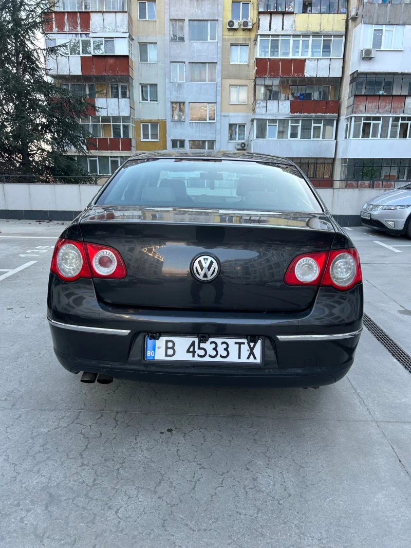 VW Passat 2.0 TDI, снимка 7 - Автомобили и джипове - 48841762