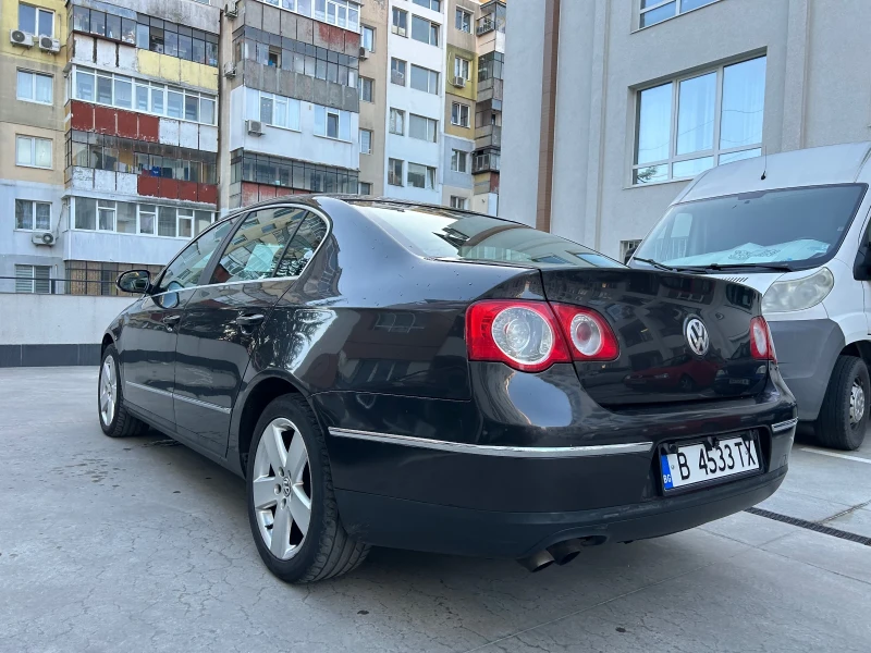 VW Passat 2.0 TDI, снимка 6 - Автомобили и джипове - 48841762