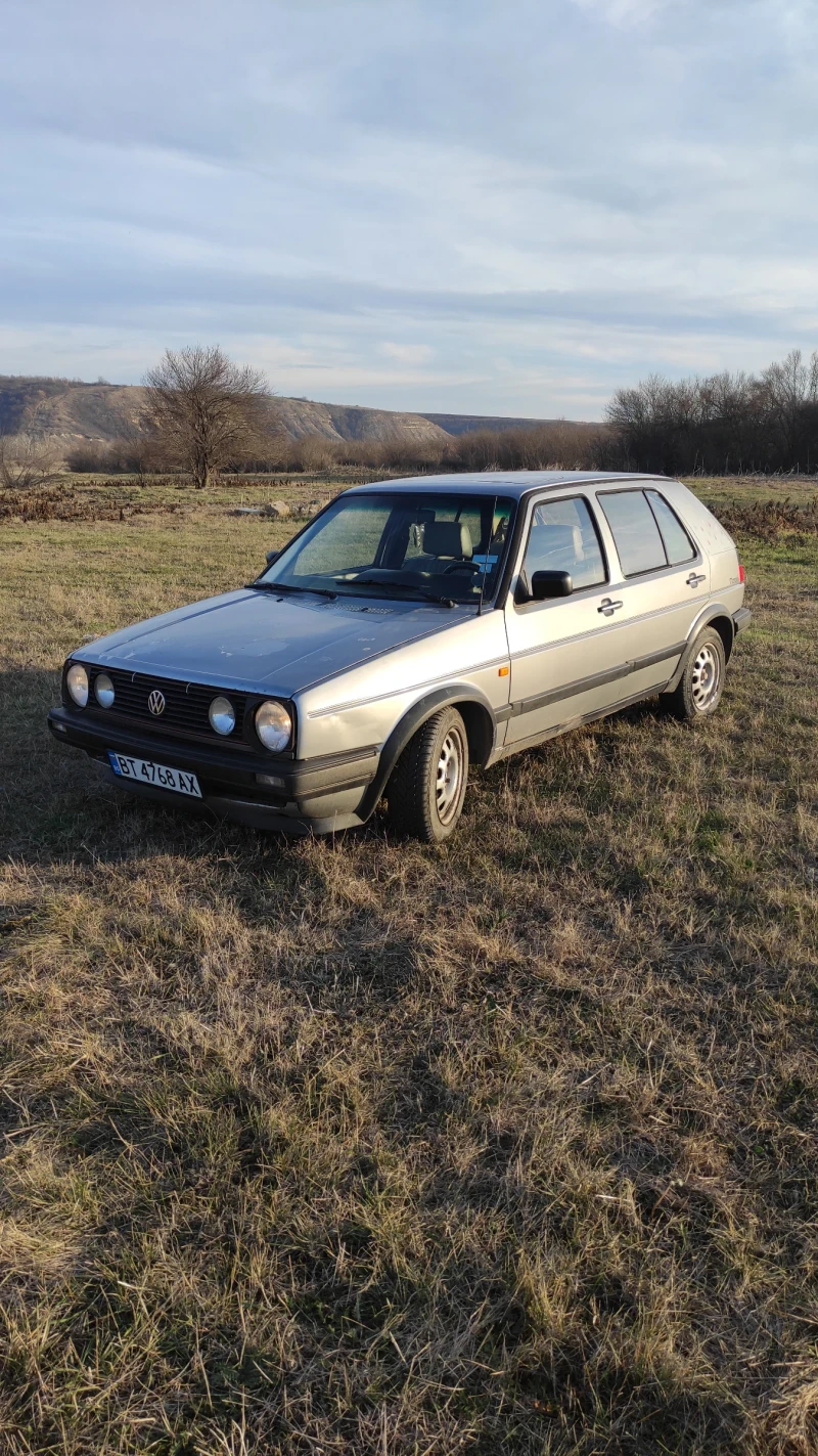 VW Golf, снимка 3 - Автомобили и джипове - 49089600