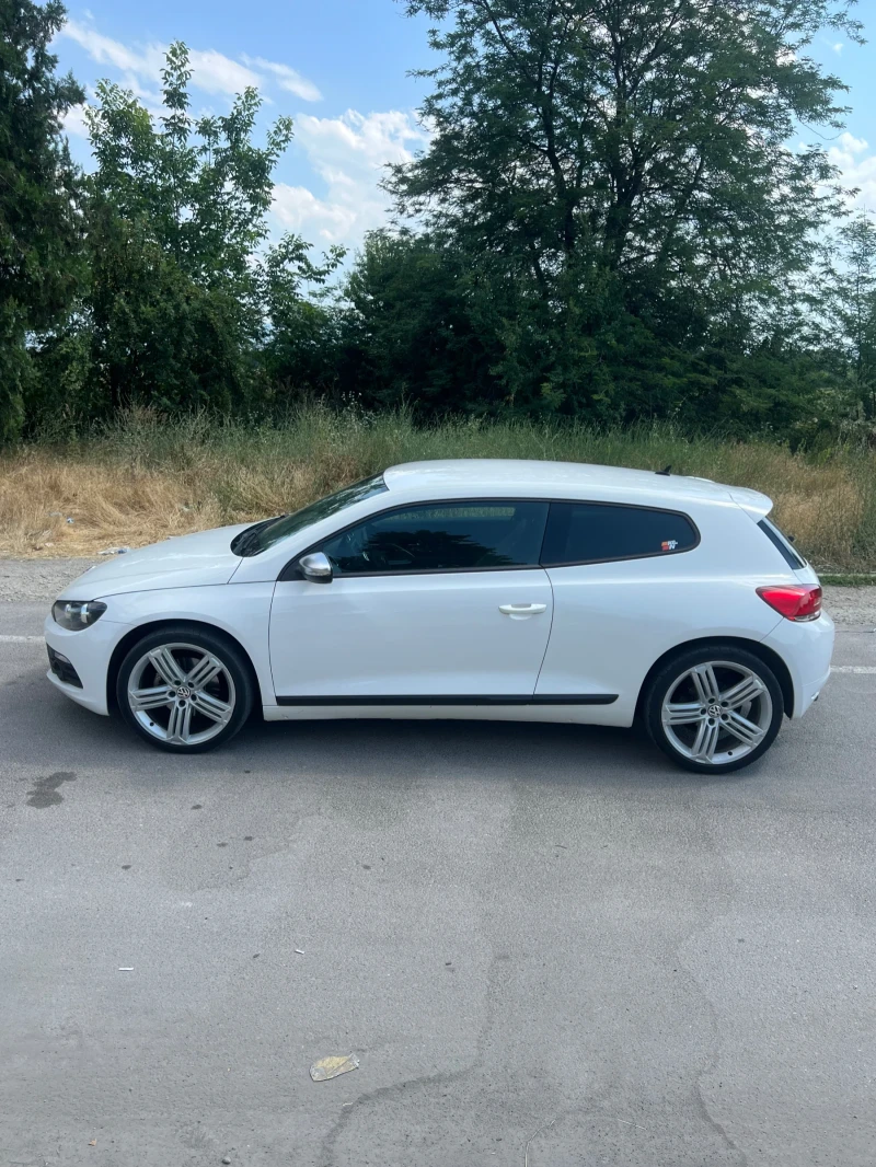 VW Scirocco 2.0 TSI, снимка 5 - Автомобили и джипове - 50965059