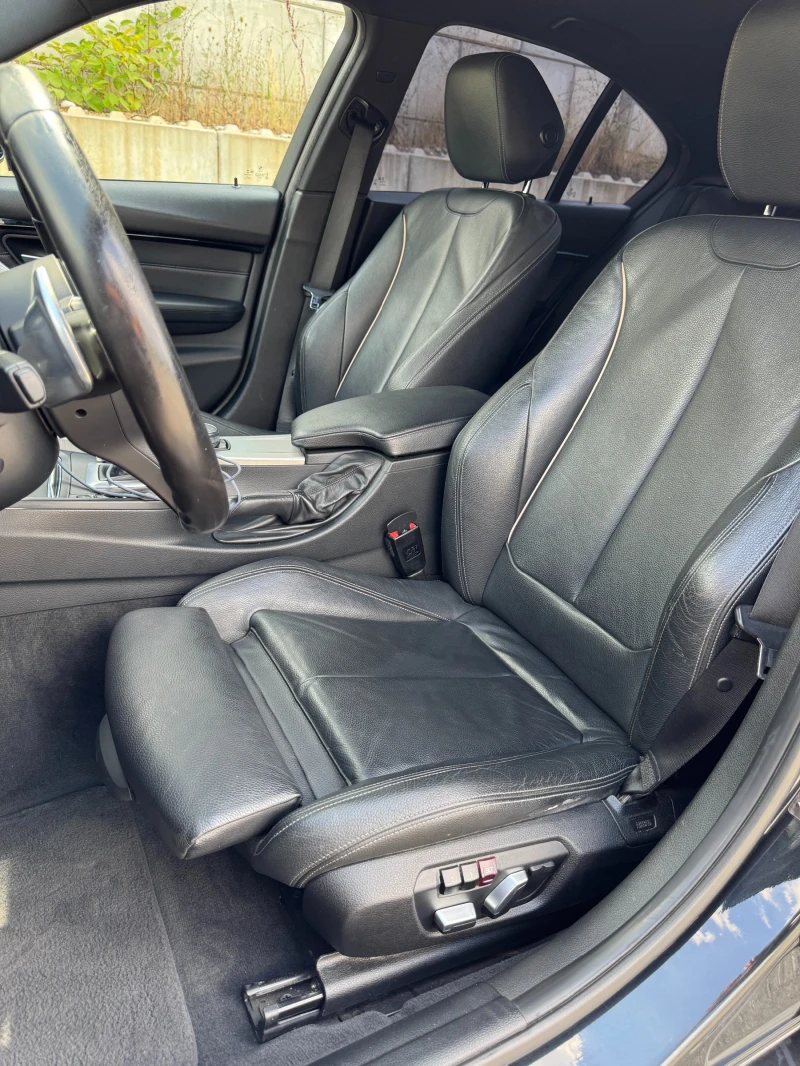 BMW 320 320D XDRIVE, снимка 9 - Автомобили и джипове - 51229059