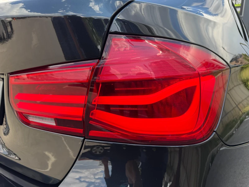 BMW 320 320D XDRIVE, снимка 12 - Автомобили и джипове - 51229059