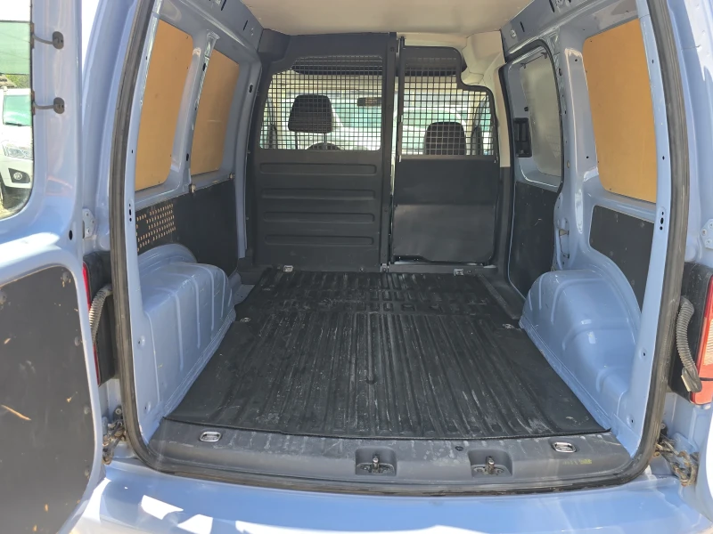 VW Caddy Топ състояние 4 х  4, снимка 9 - Автомобили и джипове - 51274060