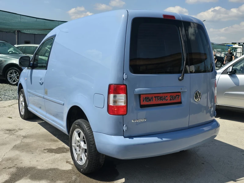 VW Caddy Топ състояние 4 х  4, снимка 5 - Автомобили и джипове - 51274060