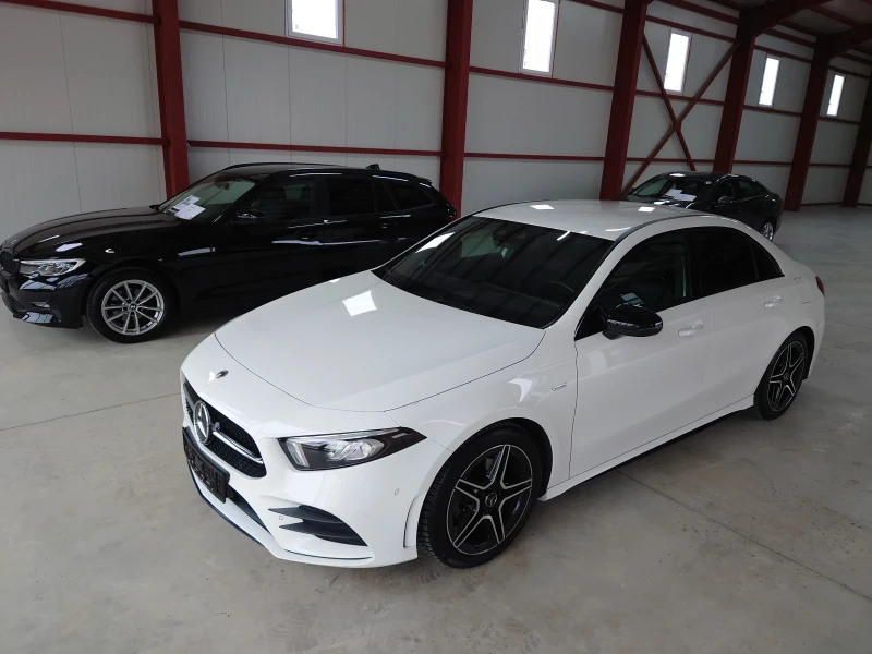 Mercedes-Benz A 200 D Edition AMG-night, снимка 5 - Автомобили и джипове - 52042153
