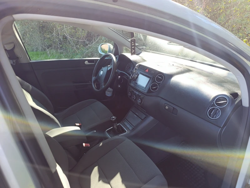 VW Golf Plus FSI, снимка 12 - Автомобили и джипове - 52175675