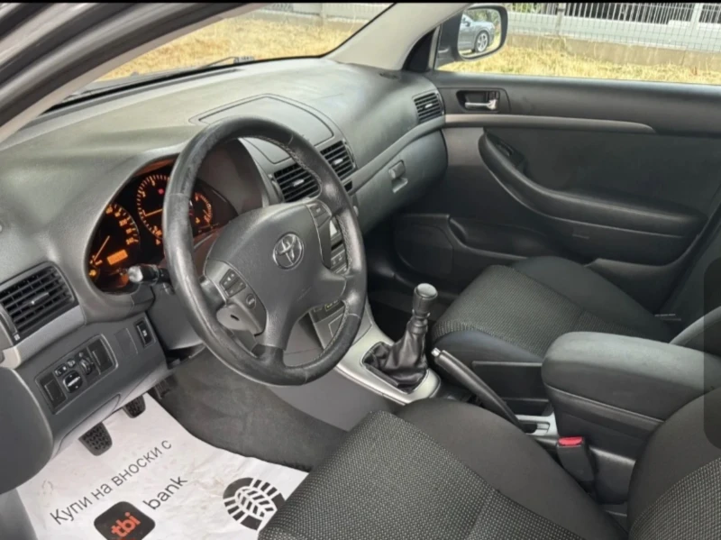 Toyota Avensis, снимка 6 - Автомобили и джипове - 52842413