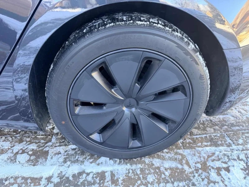 Tesla Model 3 2024 Long Range * CARFAX * БЕЗ ПЪРВОНАЧАЛНА ВНОСКА, снимка 6 - Автомобили и джипове - 52977267