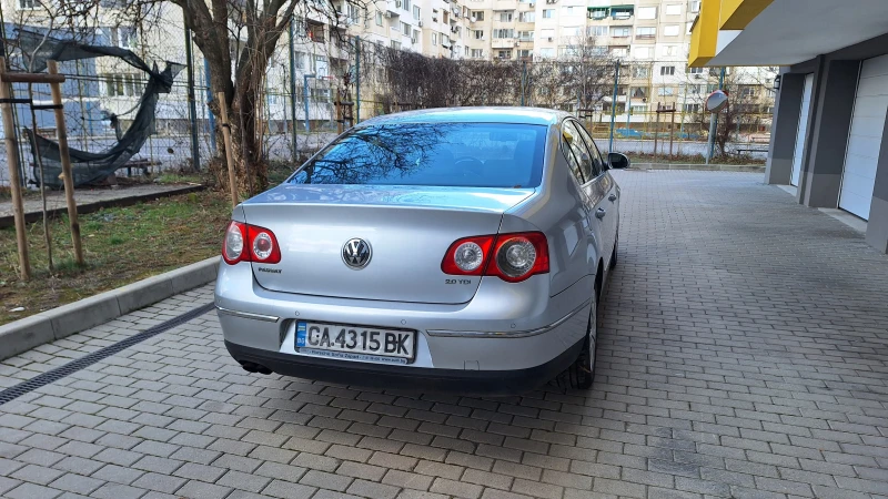 VW Passat 2.0 TDI  HI LINE 6ск.., снимка 10 - Автомобили и джипове - 53266625