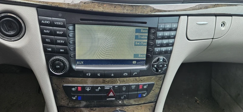 Mercedes-Benz E 320 E320 6i cdi, снимка 14 - Автомобили и джипове - 53352156