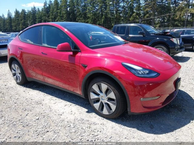 Tesla Model Y LONG RANGE* DUAL MOTOR* КОЖА* ПОДГРЕВ* ПАНО* 360* 