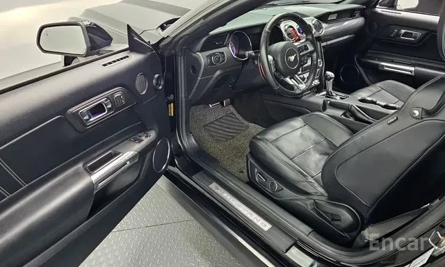 Ford Mustang Ecoboost Premium Pkg Обдухване Автоматик Камера, снимка 5 - Автомобили и джипове - 55675257
