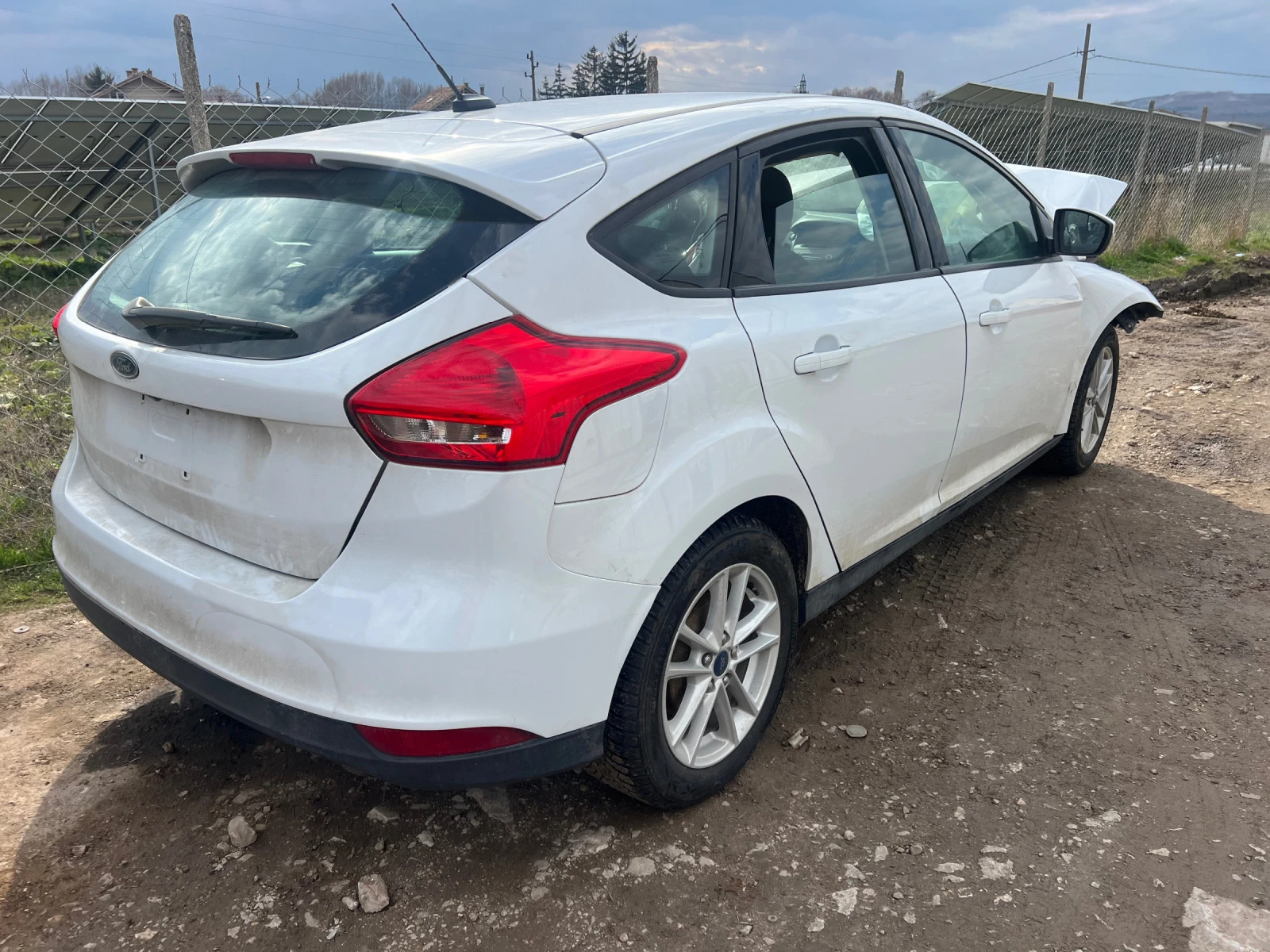 Ford Focus 2.0i, снимка 1
